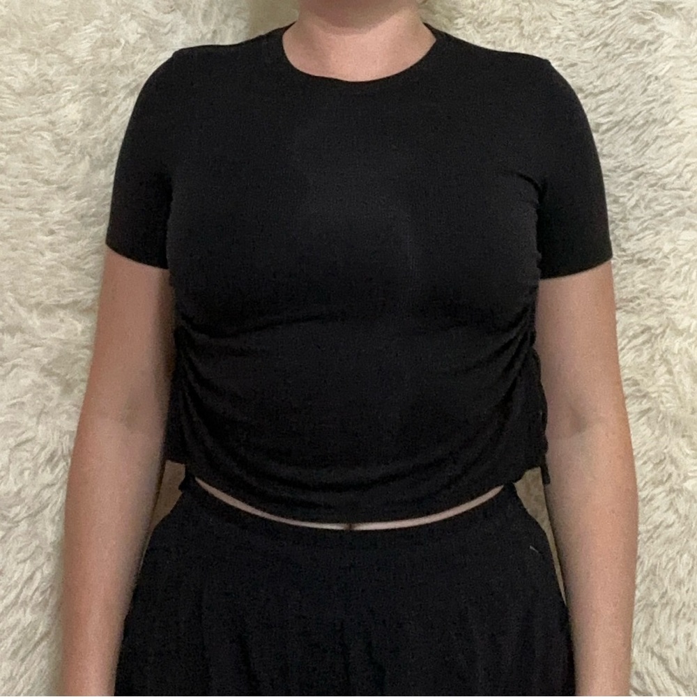 Lululemon Black Cropped Side-Cinched Top